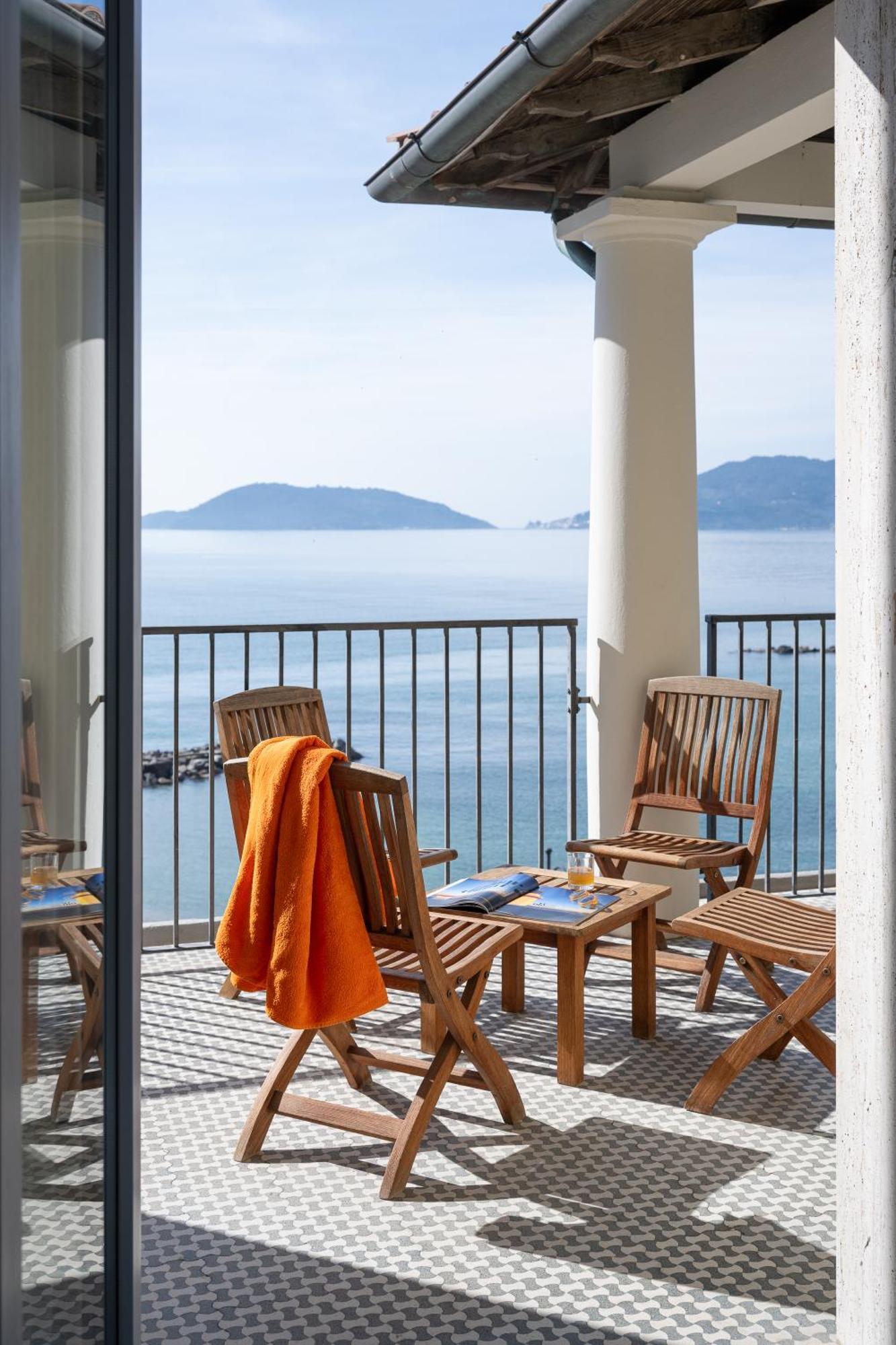 Hotel Venere Azzurra Lerici Buitenkant foto