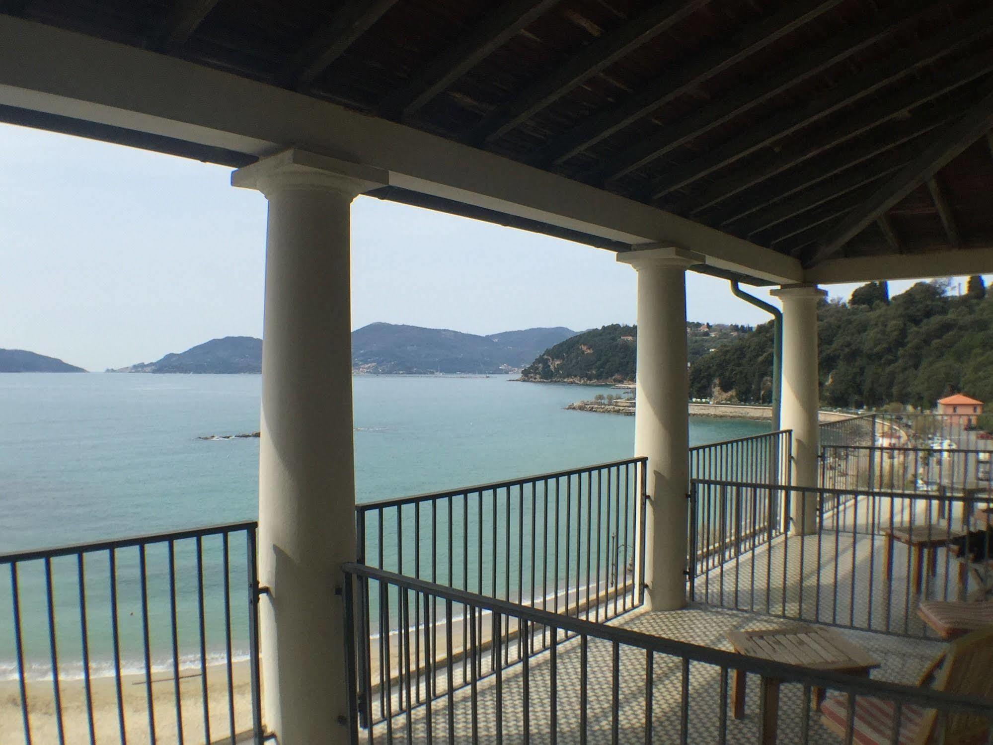 Hotel Venere Azzurra Lerici Buitenkant foto