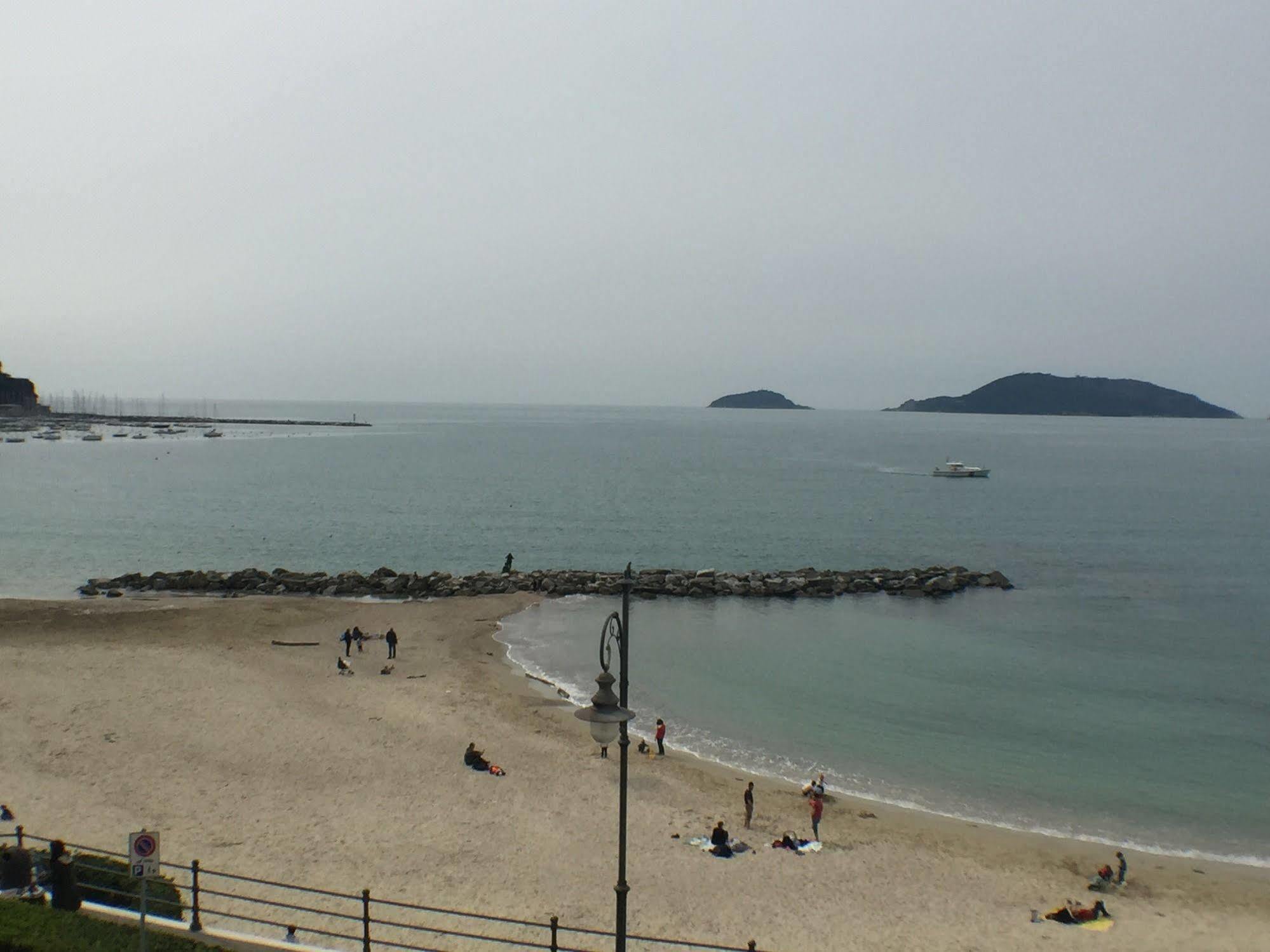 Hotel Venere Azzurra Lerici Buitenkant foto